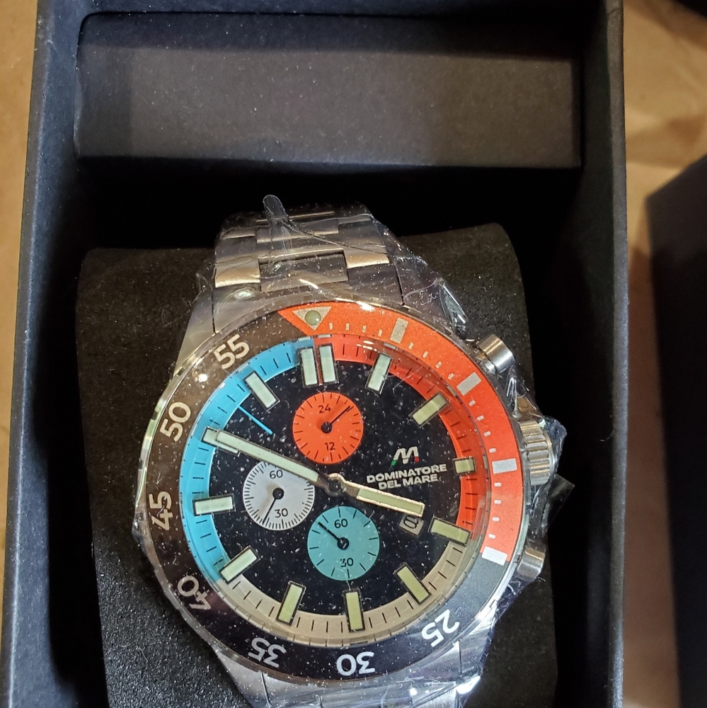 Dominator Del Mare watch